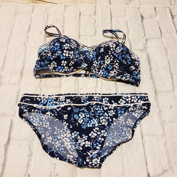 Lands End 2 pc size 10 - Picture 1 of 8